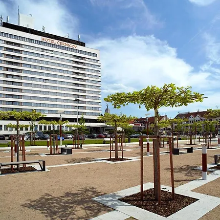 Cernigov Hotel