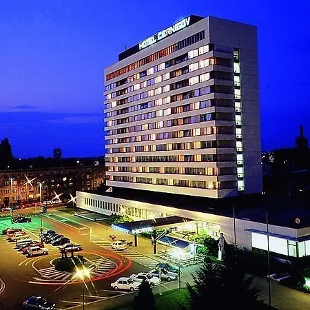 Cernigov Hotel