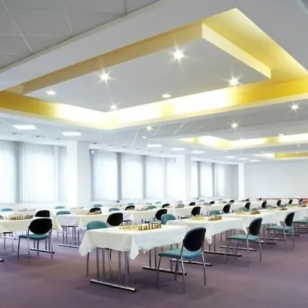 Hotel Cernigov Hradec Králové