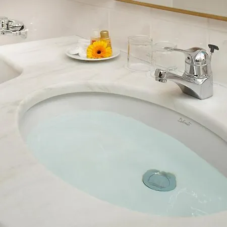 Hotel Cernigov Hradec Kralove