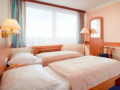 Cernigov 3*